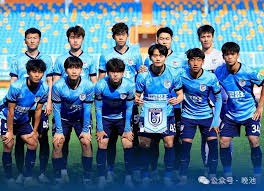 中国裁判首次同场执法世界杯展现国际裁判实力
